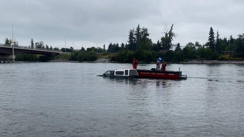 Truck found in the Bow River near Calgary zoo