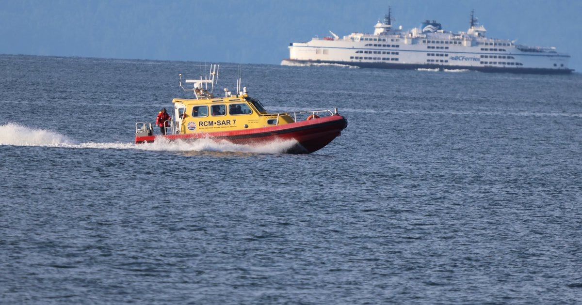 Search suspended for 6 people missing after charter boat sank off B.C. coast - CTV News