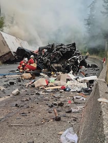 Highway 1 crash Yale, B.C.