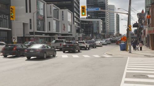 AI-controlled traffic lights coming to Yonge Street as part of Toronto’s plan to ease gridlock