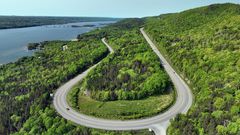 Man, 81, dies after vehicle leaves Cape Breton highway