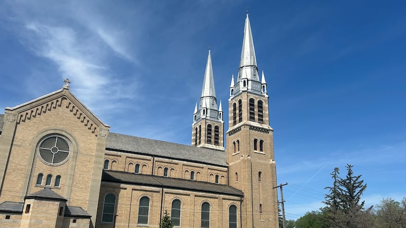 Regina’s Holy Rosary Cathedral spires to be replaced in major restoration
