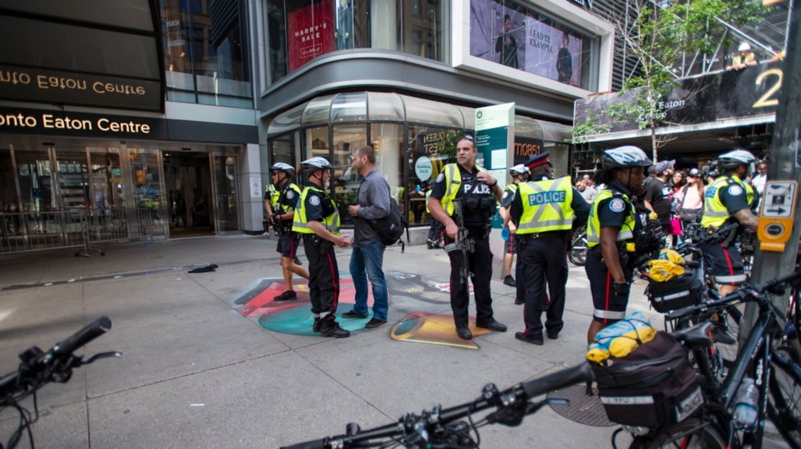 2019 Raptors Riots Raptors rally shooting leads to chaos and confusion at Eaton Centre