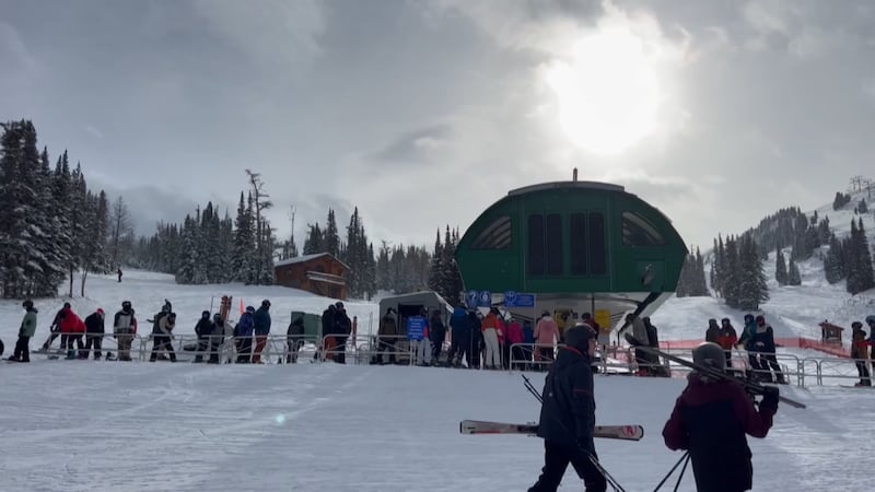 Permanent daylight time coming to Alberta, raising safety and tourism concerns