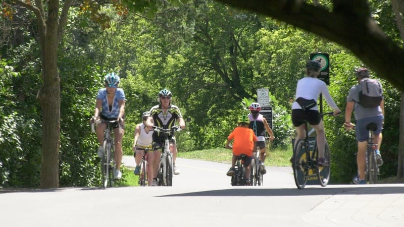 Ottawa making changes to 20 projects to comply with Ontario’s ban on replacing traffic lanes with bike lanes