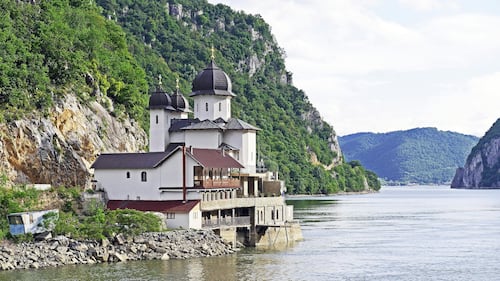 Stretch your travel budget further with these tips and tools