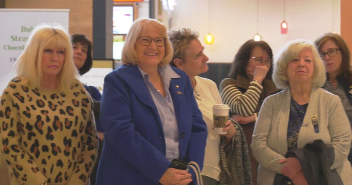 Mrs. Merrick Roma Retired teachers celebrate giving back outside the classroom