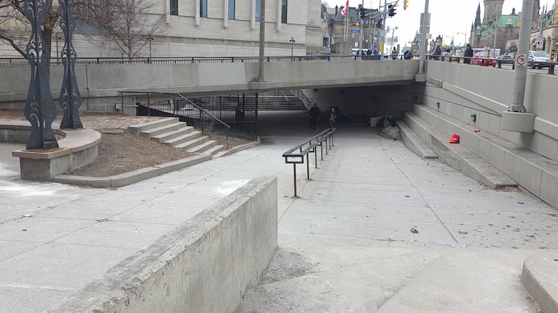 Ottawa looks to improve lighting, pedestrian infrastructure at access points to ByWard Market, downtown area