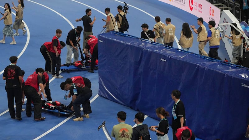 A Chinese humanoid robot sets a new 100-metre sprint record at Beijing Games