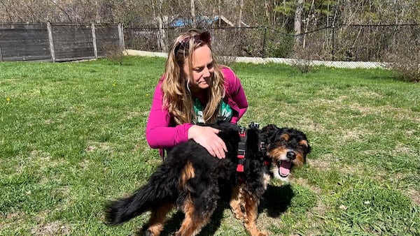 Ottawa couple credits dog for alerting them to overnight fire