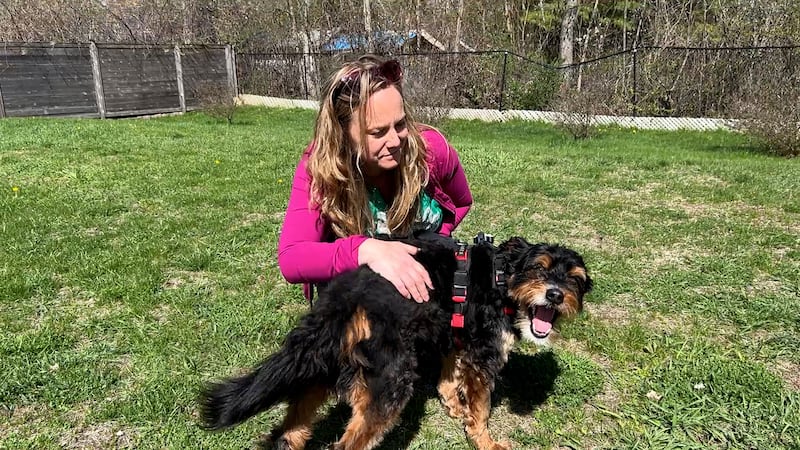Ottawa couple credits dog for alerting them to overnight fire