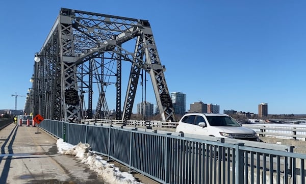 Alexandra Bridge reopens after lengthy repairs to the relief of drivers and businesses