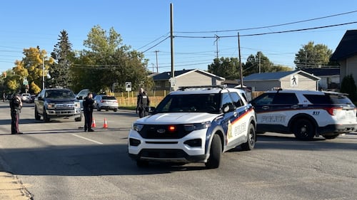 Teenager struck by vehicle on busy Saskatoon street