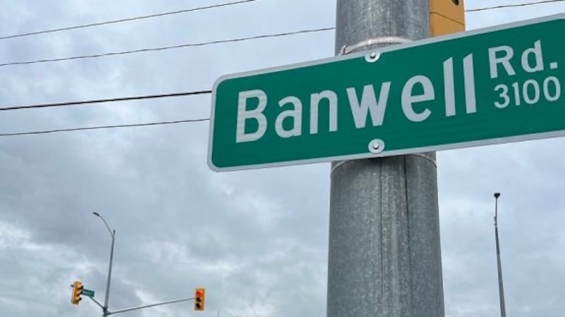 Banwell Road closure planned for E.C. Row Expressway interchange project