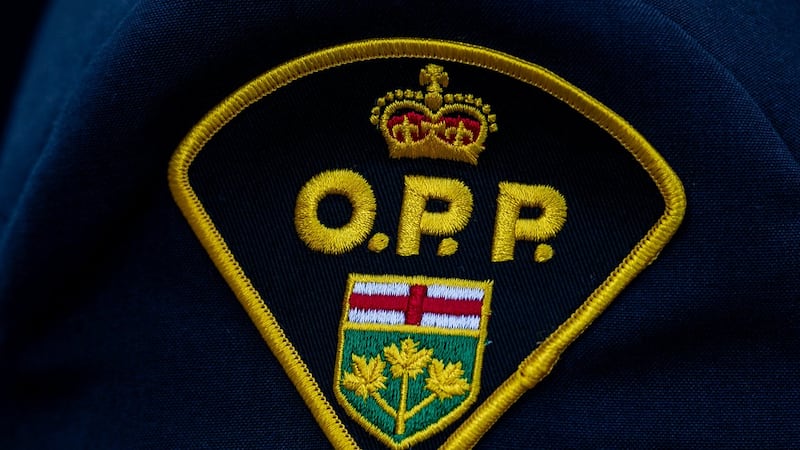 Elora crash sends car into building, one person injured