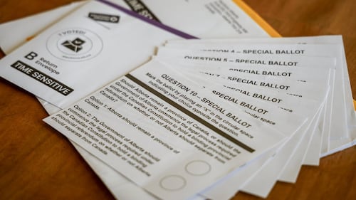 Experts eye Alberta referendum as case study on impacts of artificial intelligence