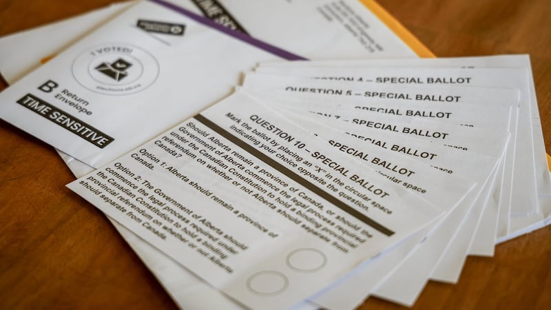 Experts eye Alberta referendum as case study on impacts of artificial intelligence