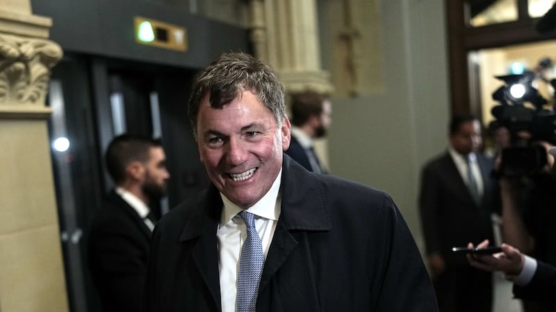 Carney's trade advisory group meets for 1st time, welcomes new member