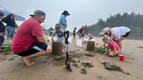 Workshops were held to help young sand sculptors learn the tricks of the trade. (CTV/Avery MacRae)