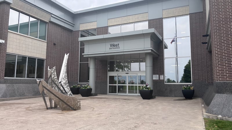 Essex County approves preliminary study of planning policies on AI data centres