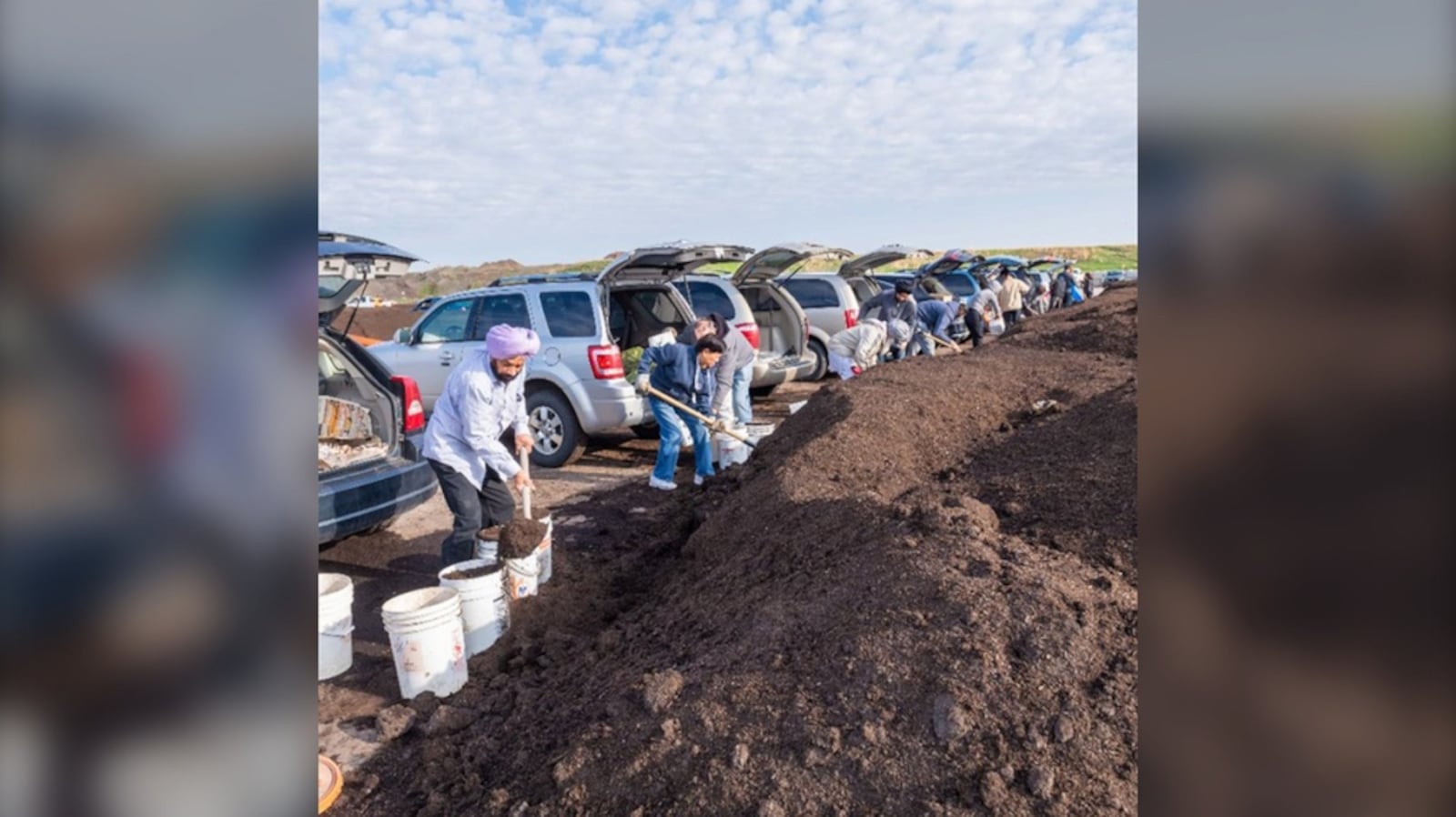 City of Calgary to offer free compost for yards and gardens