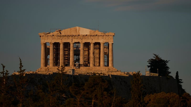 Greece's Parthenon gets a facelift, revealing a look not seen for 220 years