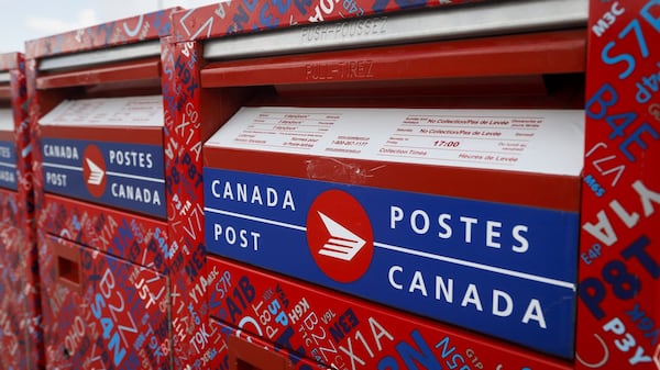 Canada Post cuts were ‘inevitable,’ business expert says