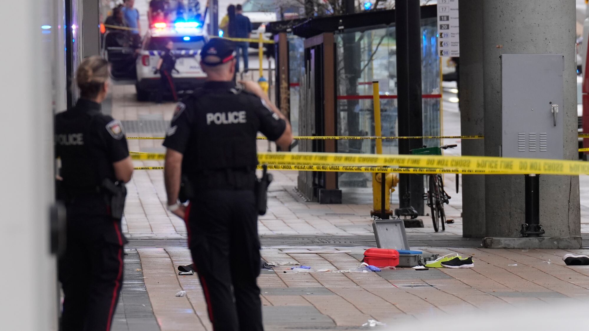 Scenes from police investigation of shooting on Rideau Street – CTVNews