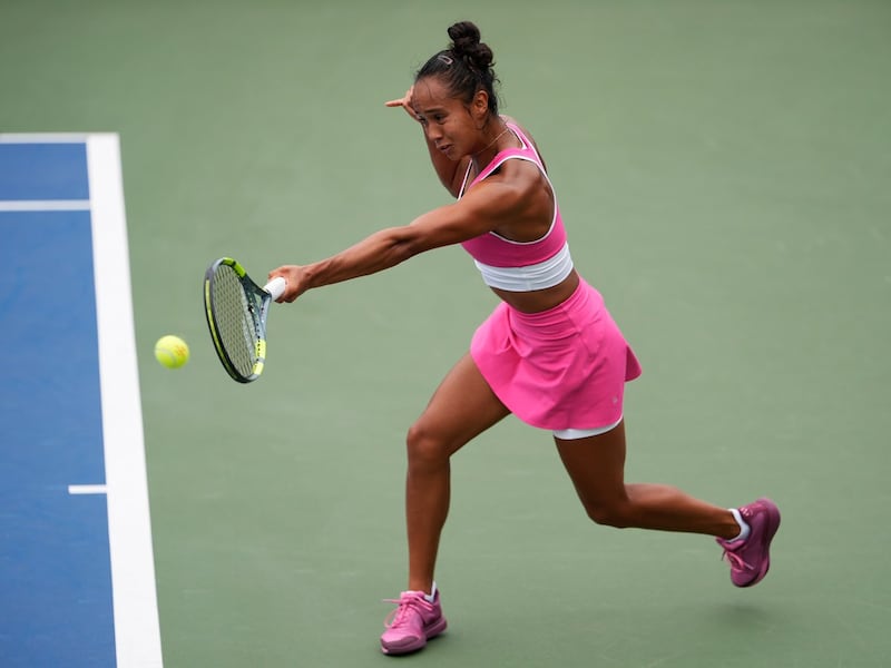 Fernandez advances to third round at U.S. Open with win over Sawangkaew