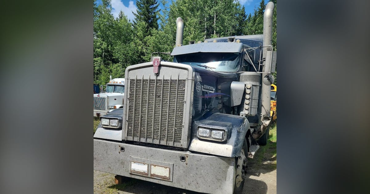 Trucker charged with impaired driving in fatal B.C. highway collision