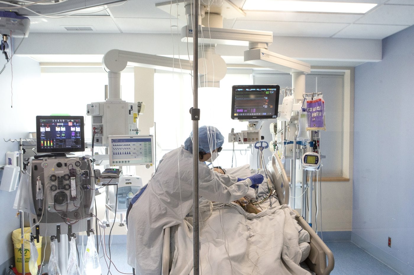 Ontario nurses launch constitutional challenge over lack of right to strike