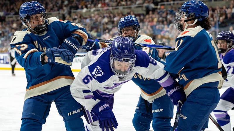 Goldeneyes finish inaugural season with 4-3 overtime win over Frost