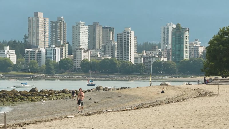 Hot and dry weather expected to continue on B.C.’s South Coast