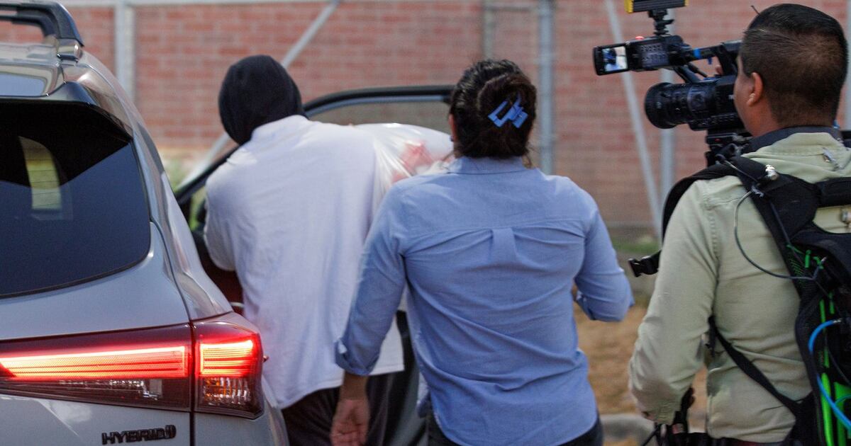 ICE officer charged in Minneapolis shooting released in Texas after ...