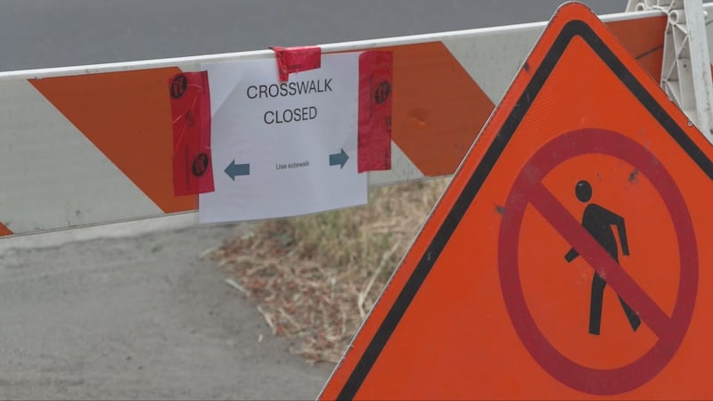 Saanich parents demand action after crosswalk removal near Colquitz Middle School raises safety fears
