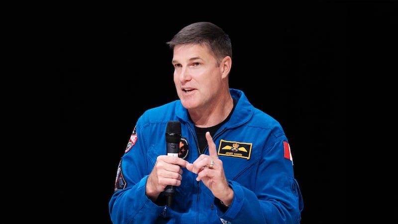 Astronaut Jeremy Hansen leaving Canadian Space Agency