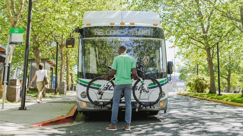 Free rides for cyclists return to BC Transit buses during GoByBike Week
