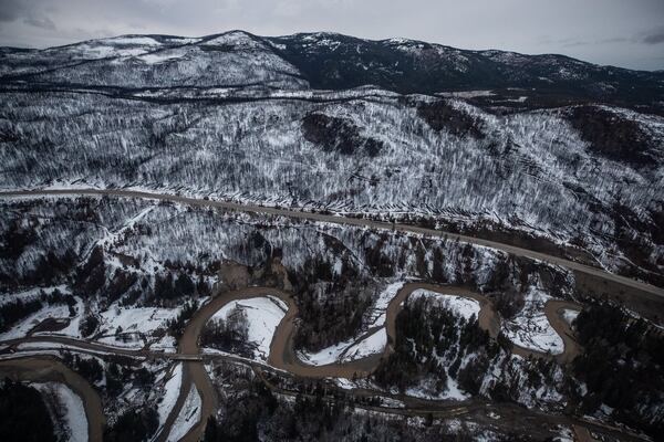 Long weekend snowfall alerts issued for B.C. Interior highways