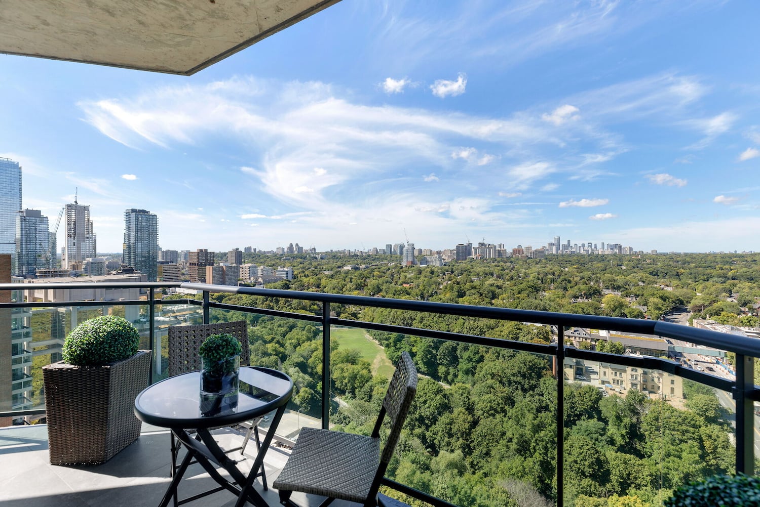 Inside some of Toronto’s largest penthouses and luxury condos for sale ... - Luxury Penthouse Condominium Toronto
