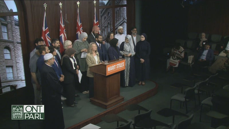NDP leader announces anti-hate legislation, honours anniversary of Afzaal family killing