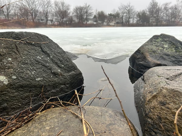 Officials warn of thin ice on N.S. lakes, rivers following recent ice rescues