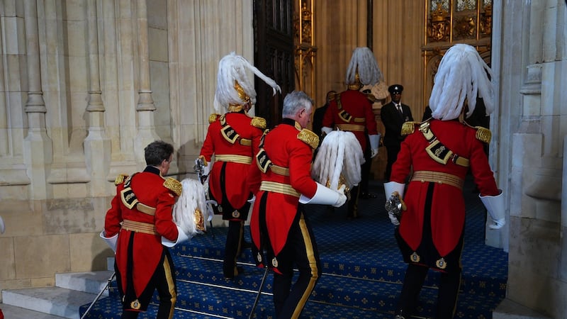 U.K. health secretary resigns and is expected to challenge Starmer’s leadership