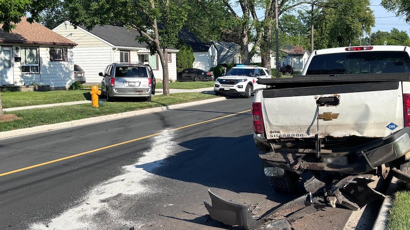 Jefferson Blvd reopens following crash