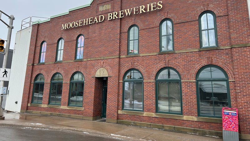 Canadian company Moosehead Breweries hit by U.S. tariffs, alcohol ban