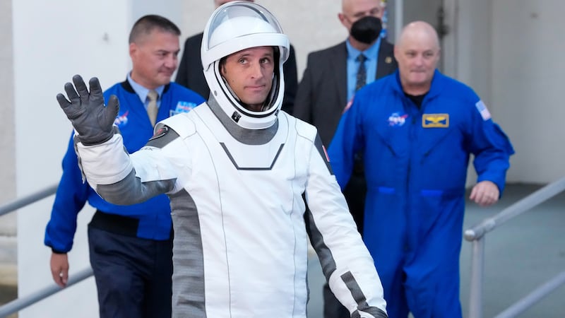 More Canadian content in space greeted by round of applause