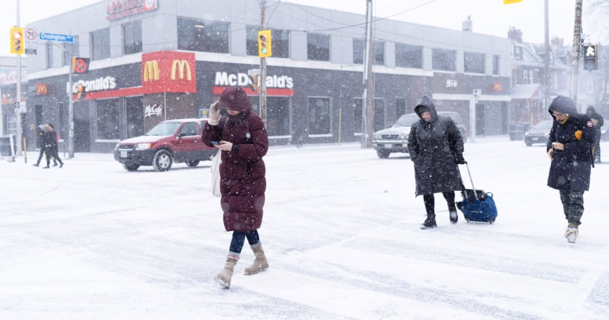Toronto weather: GTA spared worst of major winter storm