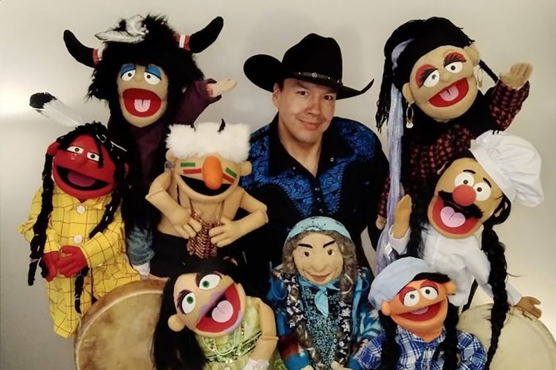 Puppeteer DerRic Starlight’s journey through homelessness, recovery, and reconciliation