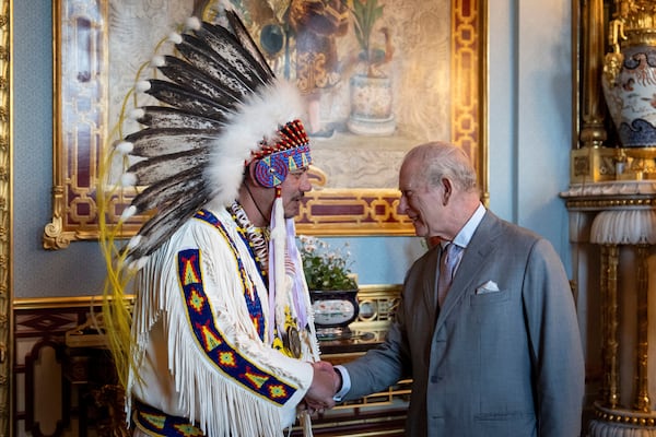 Treaty 6 chiefs raise Alberta separation concerns with King Charles