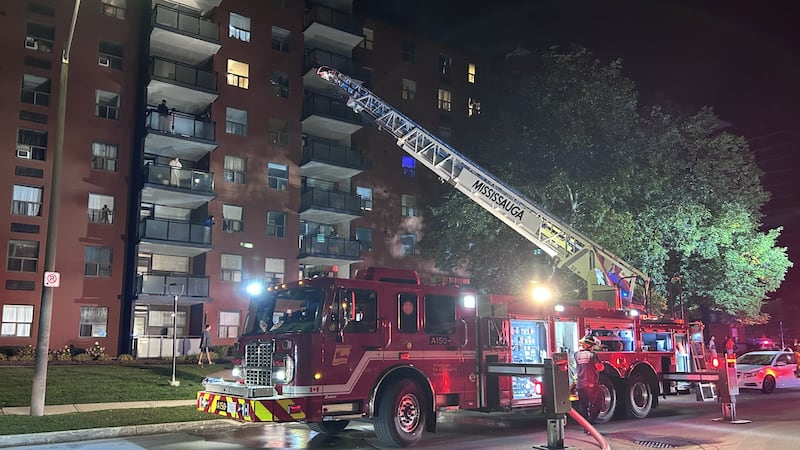 Suspicious fire at Mississauga apartment building sends 11 to hospital