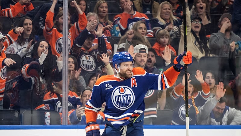 Oilers coach refuses to say whether Draisaitl, Dickinson will play Game 1 vs. Ducks